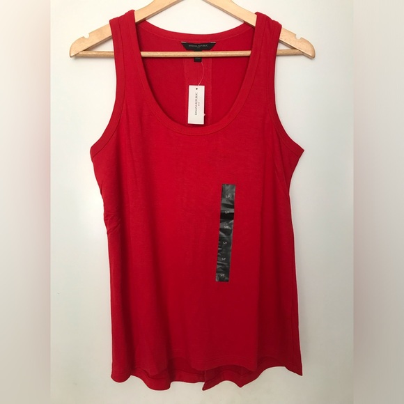 Beautiful Banana Republic Red Top! New with Tags! - Picture 1 of 12